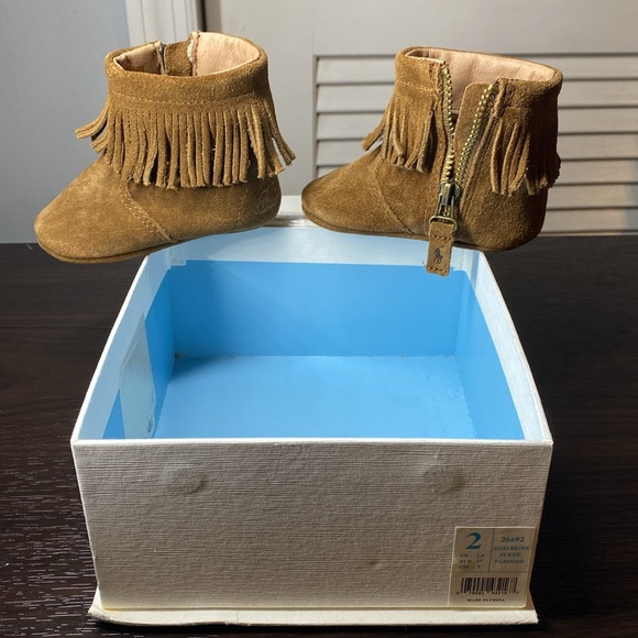 Ralph Lauren suede layette shoes for twins - Picture 3 of 4